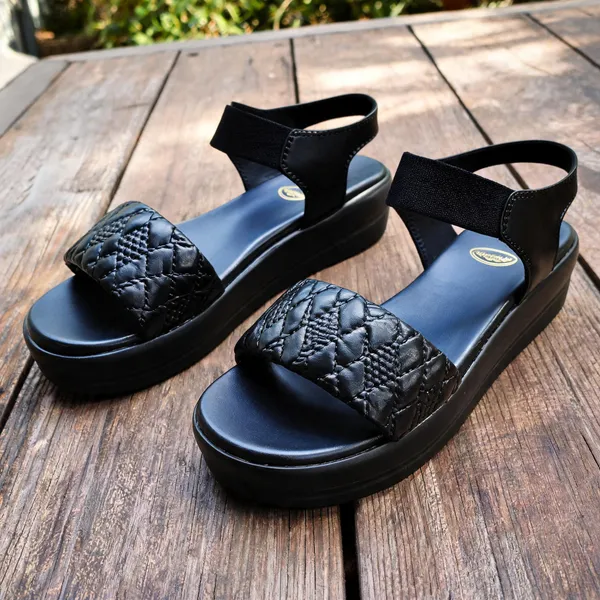Black_Leather_With_Pu_Sole_Platform_Sandals_For_Women