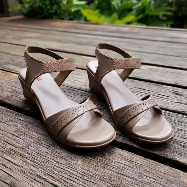 Taupe_Leather_With_Pu_Sole_Wedge_Sandals_For_Women
