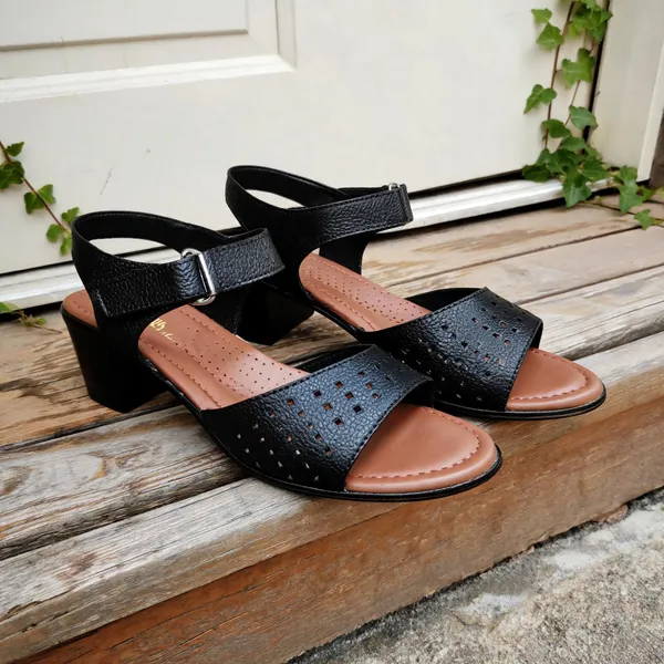 Black_Leather_With_Pu_Sole_Block_Heel_Sandals_For_Women