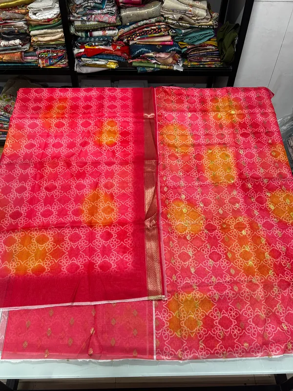 Pink_Unstitched_Dress_Material_Jacquard_Buti_For_Women