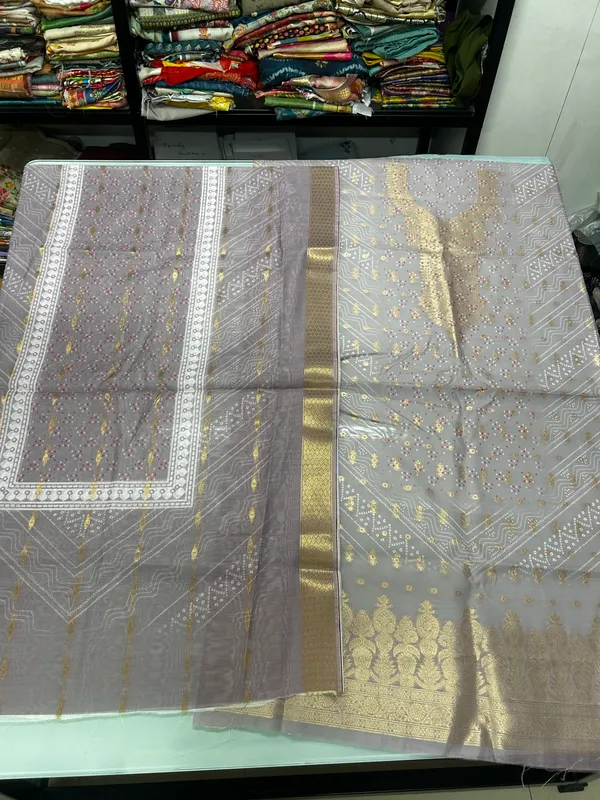 Grey_Unstitched_Dress_Material_Jacquard_Print_For_Women