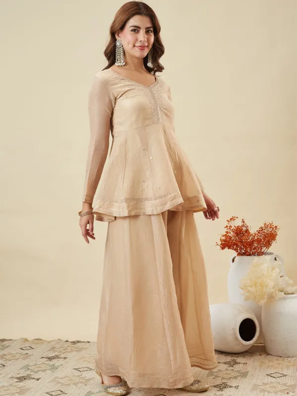 Women_Embroidered_Tiered_Thread_Work_Kurta_With_Palazzos_With_Dupatta