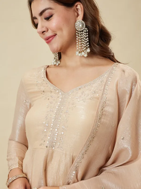 Women_Embroidered_Tiered_Thread_Work_Kurta_With_Palazzos_With_Dupatta