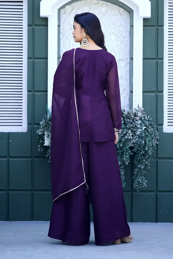 Women_Ethnic_Motifs_Embroidered_Empire_Thread_Work_Pure_Silk_Kurti_With_Palazzos_&_Dupatta