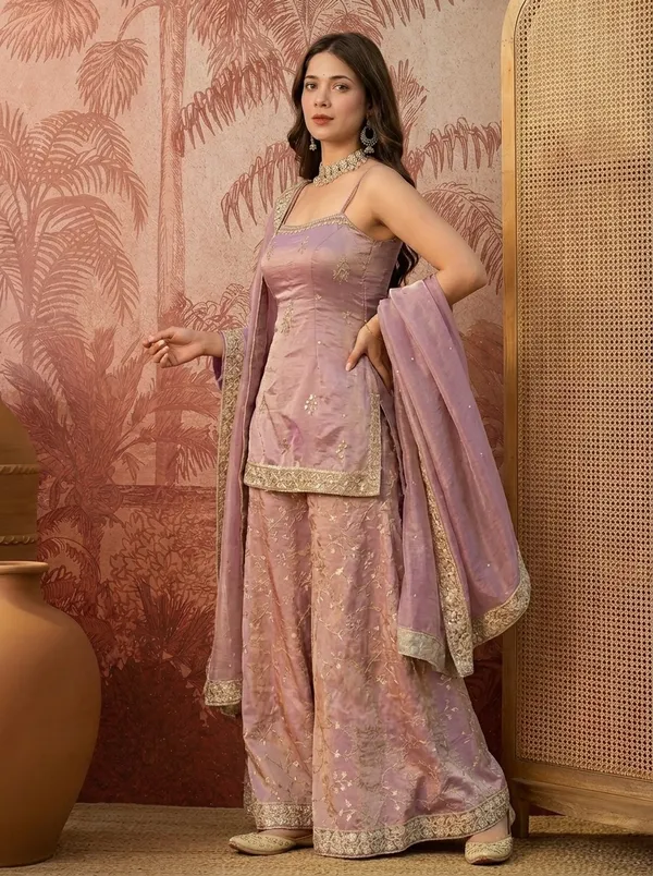 Women_Floral_Embroidered_Regular_Kurti_With_Sharara_&_Dupatta