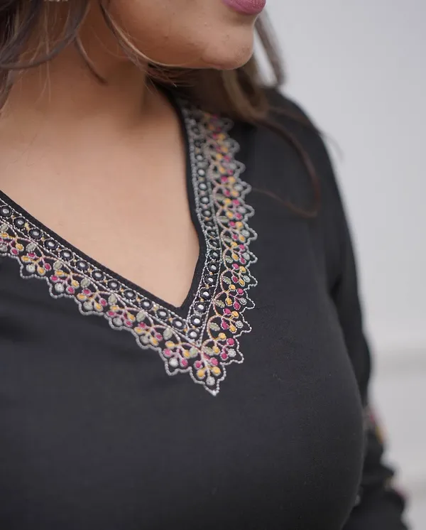 Black_Embroidered_Printed_Kurta_Pant_Dupatta_Set