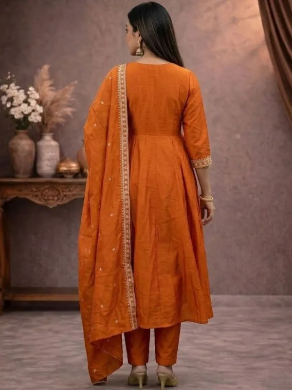 Embroidered_V-Neck_Kurta_&_Trousers_With_Dupatta