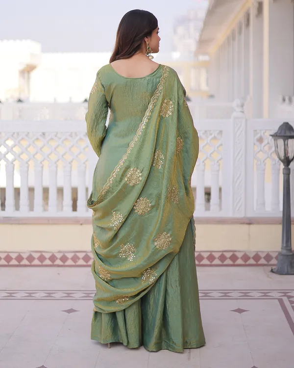 Ethnic_Motifs_Embroidered_Round_Neck_Kurta_&_Sharara_With_Dupatta