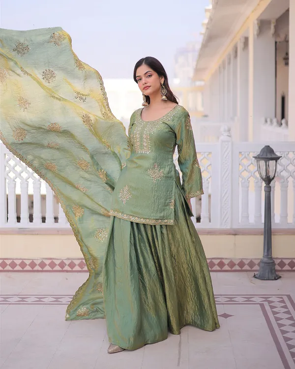 Ethnic_Motifs_Embroidered_Round_Neck_Kurta_&_Sharara_With_Dupatta