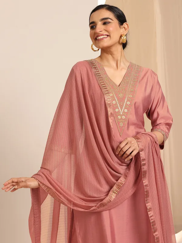 Floral_Yoke_Design_Sequnnied_Straight_Kurta_With_Trousers_&_Dupatta