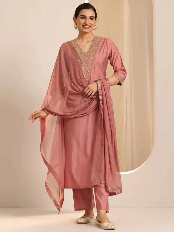 Floral_Yoke_Design_Sequnnied_Straight_Kurta_With_Trousers_&_Dupatta