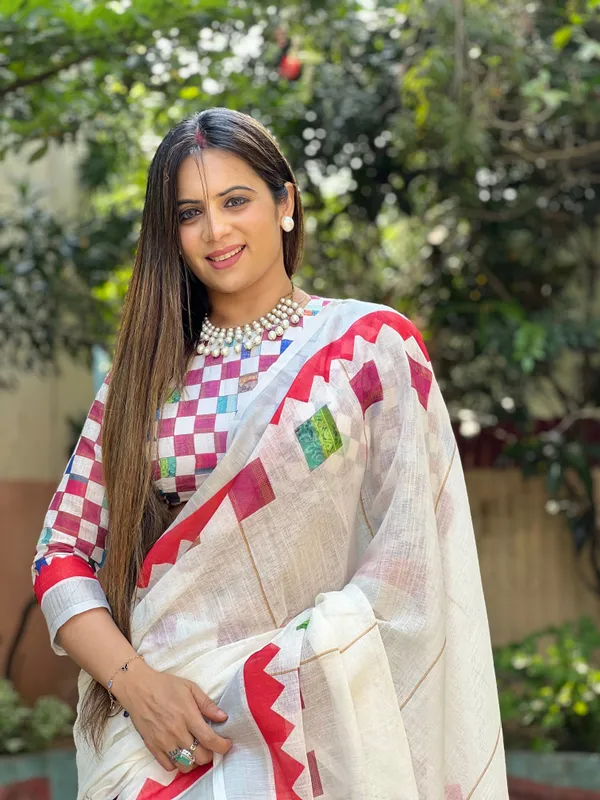 White_Pure_Cotton_Linen_Saree_with_Multicolor_Checkered_Design,_Blouse,_and_Tassel_Detailing