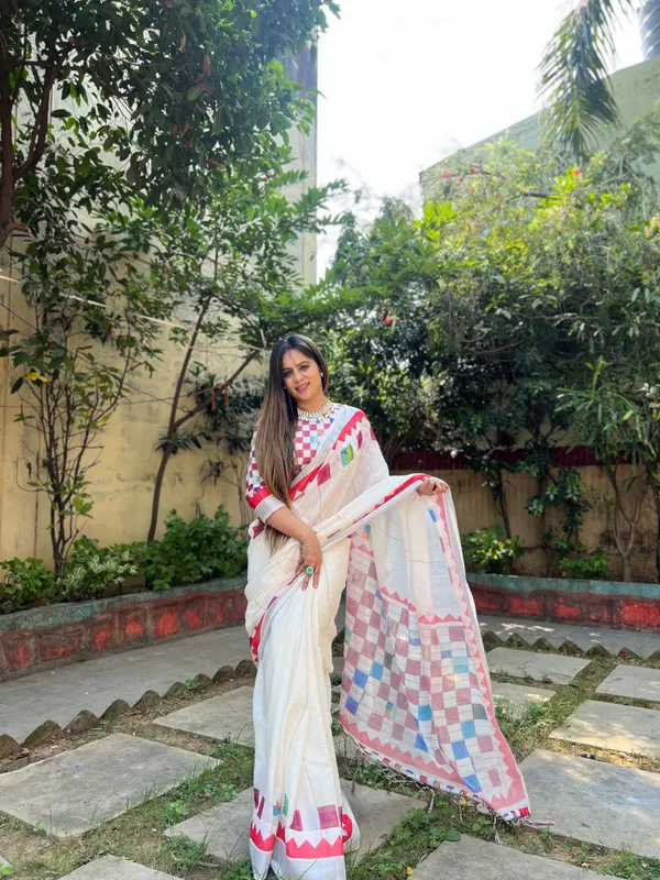 White_Pure_Cotton_Linen_Saree_with_Multicolor_Checkered_Design,_Blouse,_and_Tassel_Detailing