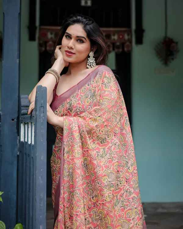 Beige_and_Rust_Pure_Cotton_Linen_Saree_with_Tribal_Block_Print,_Blouse,_and_Tassel_Detailing