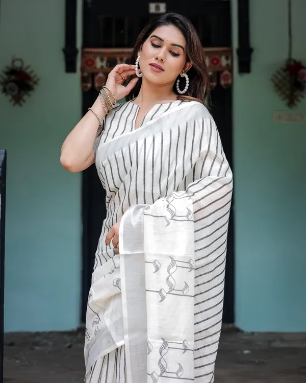 White_and_Black_Pure_Cotton_Linen_Saree_with_Striped_Pattern,_Blouse,_and_Tassel_Detailing