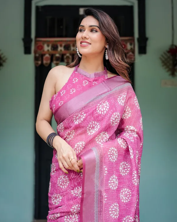 Magenta_Pure_Cotton_Linen_Saree_with_White_Floral_Block_Print,_Blouse,_and_Tassel_Detailing