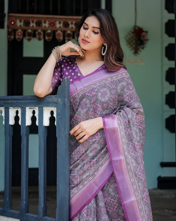 Elegant_Purple_Cotton_Linen_Saree_with_Geometric_Motif_and_Blouse