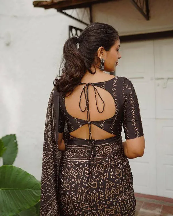 Black_Pure_Cotton__Linen_Saree_Weaved_With__Zari_Comes_With_Tassels