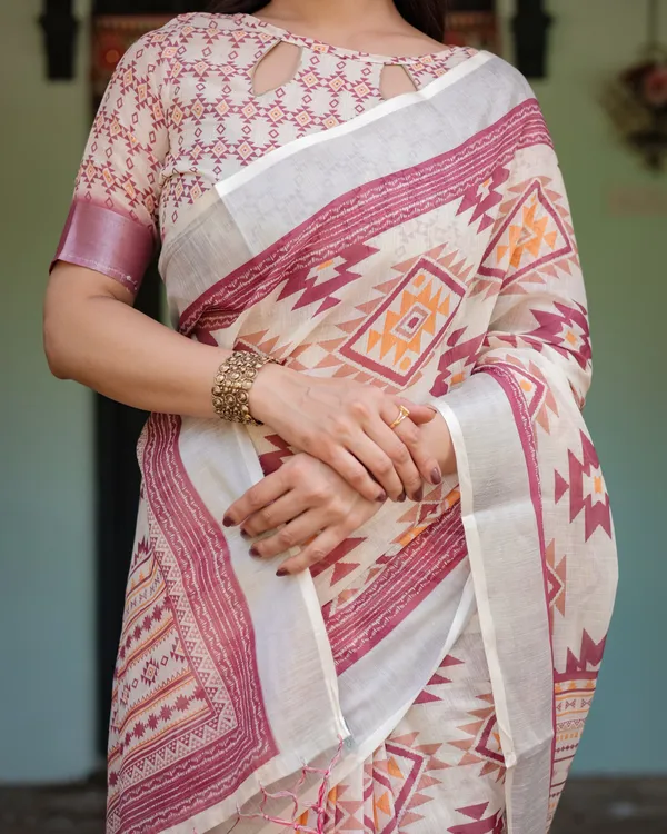 Cream_and_Maroon_Geometric_Printed_Pure_Cotton_Linen_Saree_with_Blouse_and_Tassels