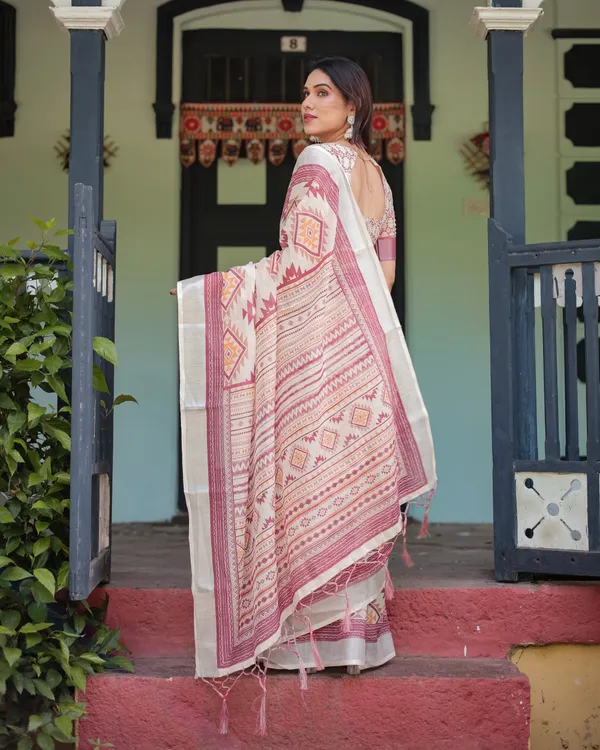 Cream_and_Maroon_Geometric_Printed_Pure_Cotton_Linen_Saree_with_Blouse_and_Tassels