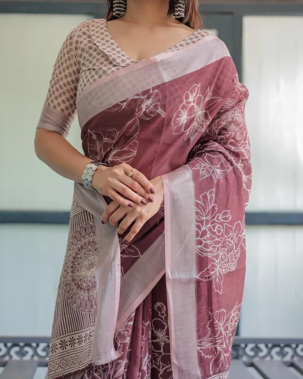 Maroon_Floral_Printed_Pure_Cotton_Linen_Saree_with_Blouse_and_Tassels