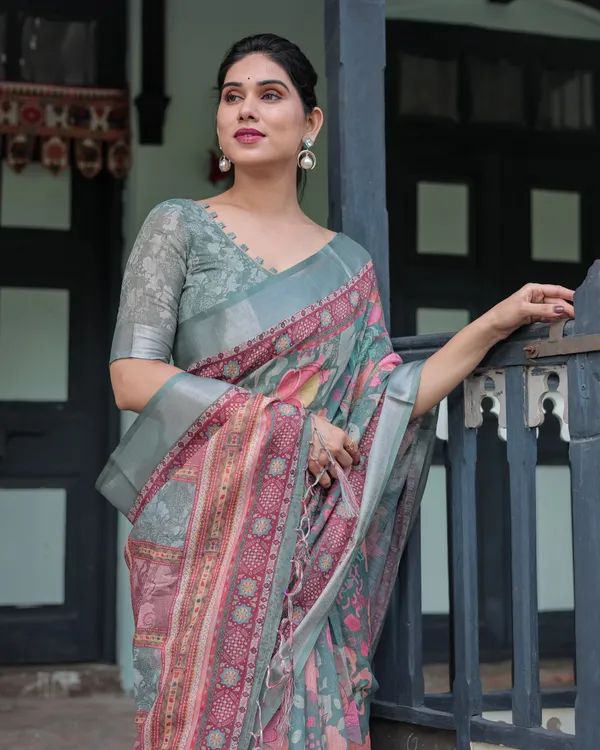 Pink_and_Maroon_Pure_Cotton_Linen_Saree_with_Blouse_and_Tassels_-_Floral_Design_with_Leaf_Patterns