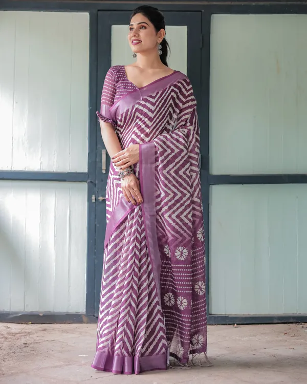 Purple_and_White_Zigzag_Patterned_Pure_Cotton_Linen_Saree_with_Blouse_and_Tassel_Edges