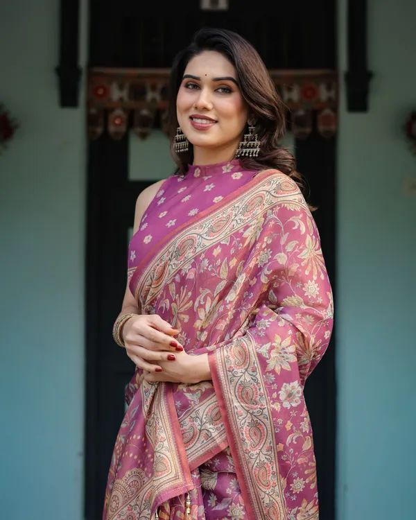 Magenta_Handloom_Cotton-Linen_Saree_with_Gold_Floral_Motifs_and_Peacock_Pallu