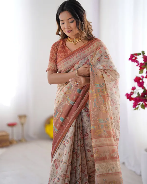 Ivory_Handloom_Cotton_Saree_with_Maroon_Borders,_Floral_Print_&_Royal_Procession_Pallu