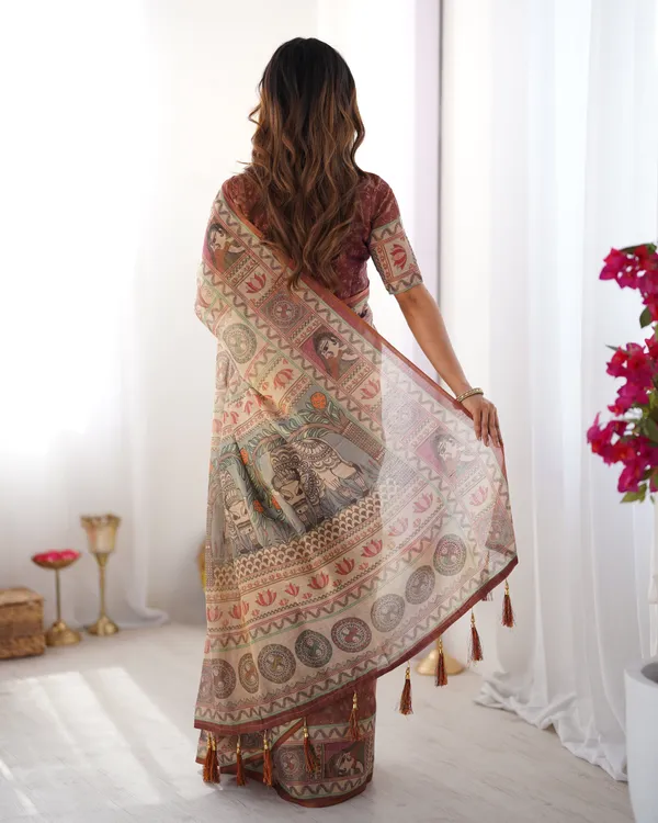 Beige_&_Maroon_Handloom_Cotton_Saree_with_Royal_Faces_&_Elephant_Pallu_Motif
