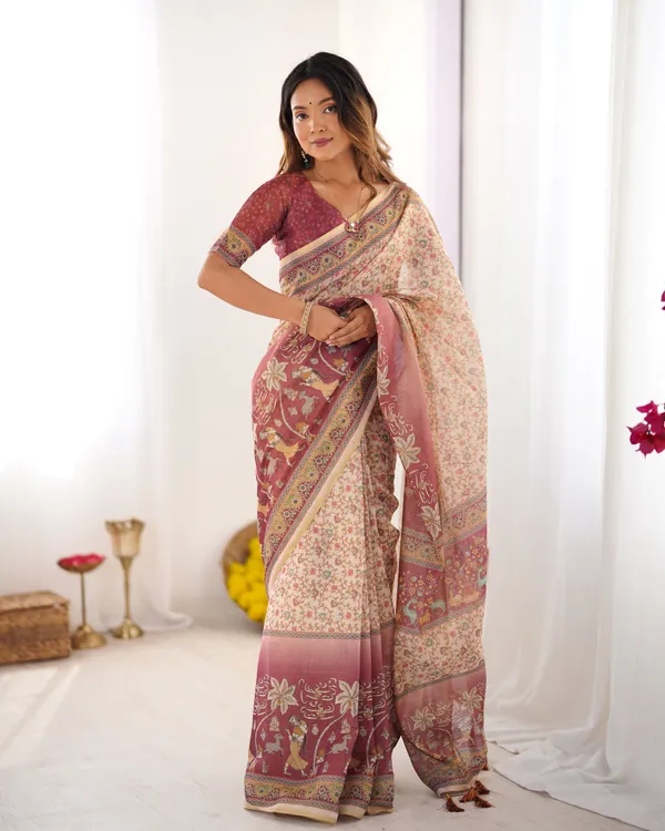 Beige_&_Mauve_Handloom_Cotton_Saree_with_Floral_Jaal,_Peacock_Motifs_&_Storytelling_Pallu
