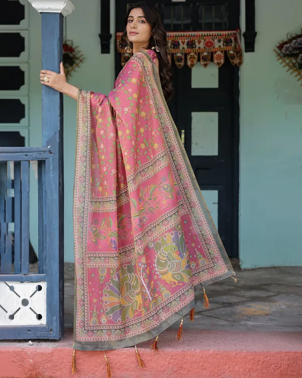 Rani_Pink_Handloom_Cotton_Saree_with_Yellow_Floral_Print_&_Royal_Horse_Pallu