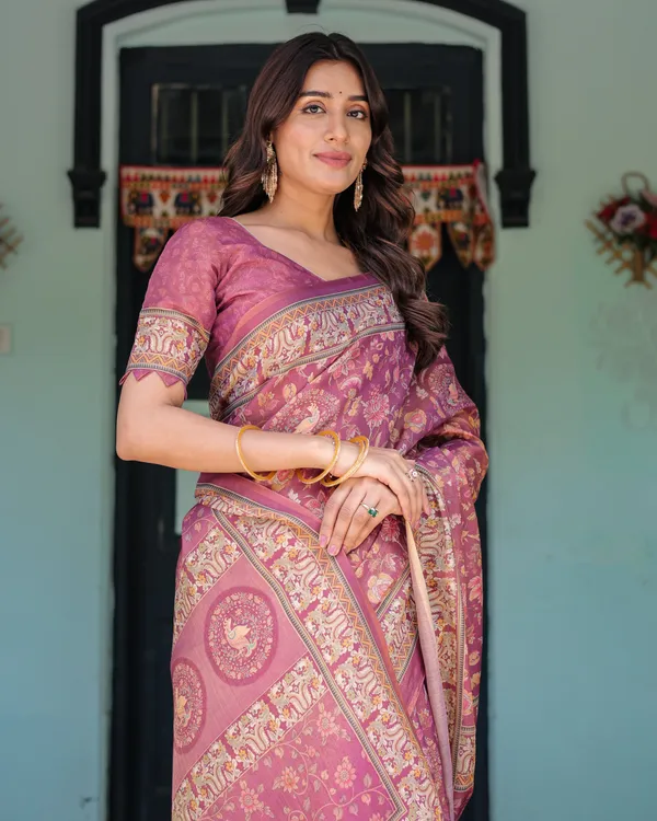 Plum_Rose_Handloom_Cotton_Saree_with_Floral_Buttas_&_Traditional_Peacock_Medallion_Pallu