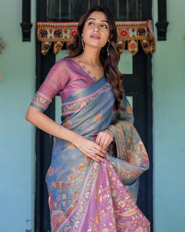 Dusky_Blue_&_Violet_Handloom_Cotton_Saree_with_Mythical_Tree_Art_&_Peacock_Detailing