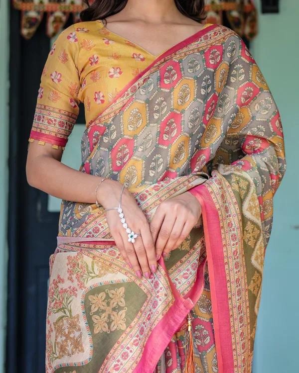 Multicolor_Buti_&_Floral_Panel_Handloom_Cotton_Saree_with_Pink-Green_Pallu_Art