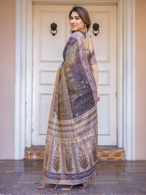 Smoky_Grey_&_Lavender_Floral_Panel_Printed_Handloom_Cotton_Saree_with_Heritage_Border_&_Tassels_–_Elegant_Traditional_Wear