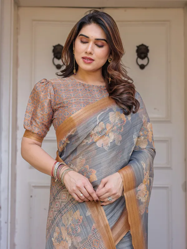 Steel_Grey_&_Rust_Gold_Floral_Handloom_Cotton-Linen_Saree_with_Zari_Border_&_Tassels_–_Elegant_Traditional_Wear