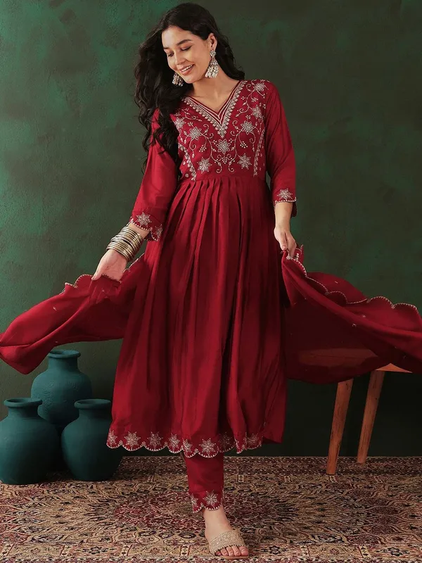 Maroon_Floral_Embroidered_Sequinned_Anarkali_Kurta_With_Trouser_&_Dupatta