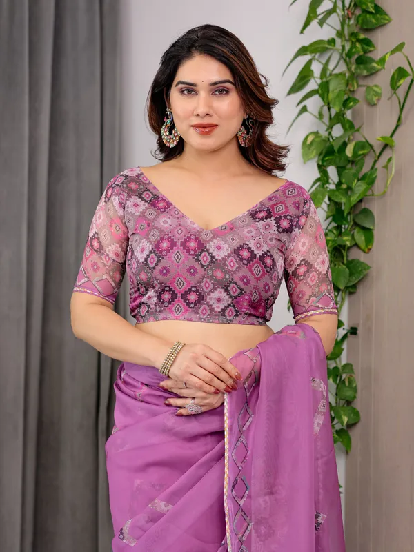 Royal_Orchid_Pink_Printed_Organza_Saree_with_Geometric_Motif_Design_&_Multicolour_Lace_Border_|_Designer_Lightweight_Organza_Saree_with_Attached_Blouse_Piece_|_Elegant_Festive_Wear_Saree