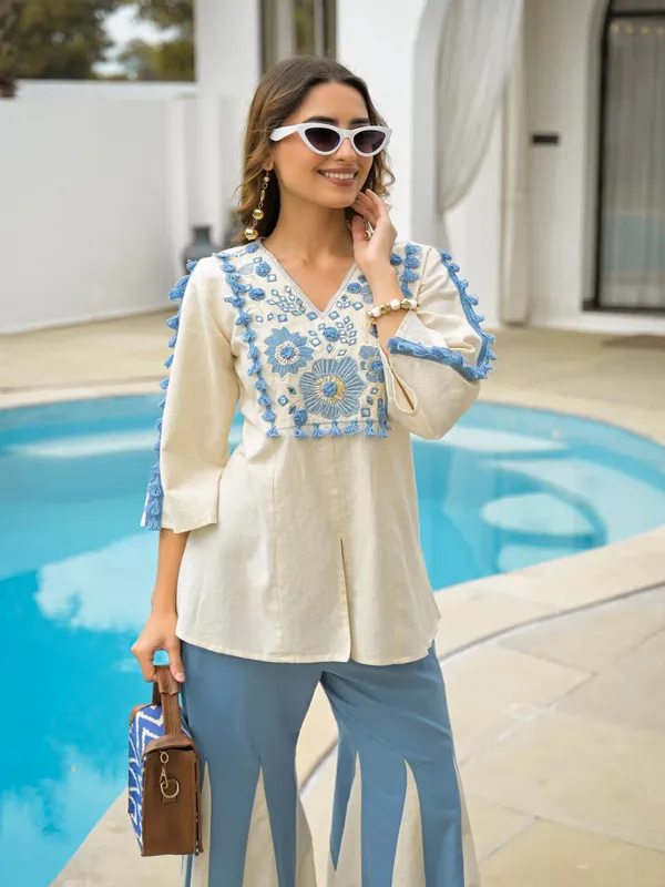 Pastels_Embroidered_Tunic_with_Palazzos