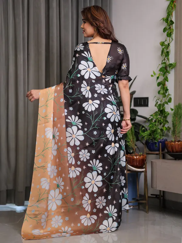 Black_&_Peach_Daisy_Floral_Printed_Satin_Georgette_Saree_with_Contrast_Pallu_and_Designer_Attached_Blouse