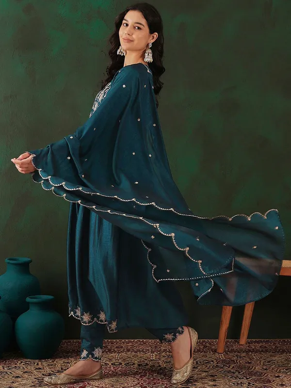 Teal_Floral_Embroidered_V-Neck_Tread_Work_Anarkali_Kurta_&_Trouser_With_Dupatta