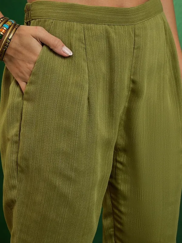 Alia_Cut_Embroidered_V-Neck_Kurta_With_Trousers_&_Dupatta