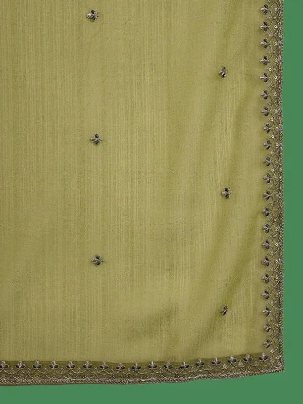 Alia_Cut_Embroidered_V-Neck_Kurta_With_Trousers_&_Dupatta