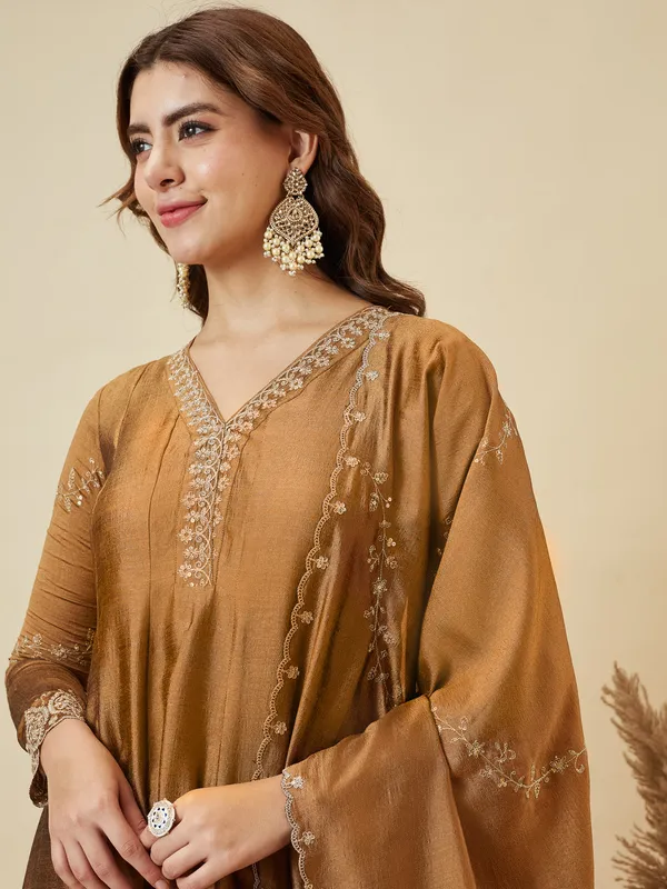 Women_Silk_Embroidered_Anarkali_Kurta_And_Pant_Set_With_Dupatta