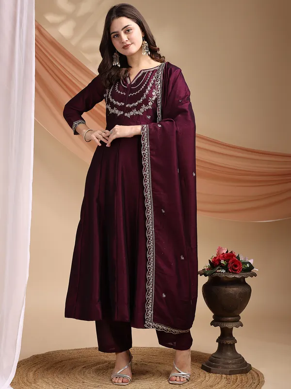 Women_Silk_Embroidered_Anarkali_Kurta_And_Pant_Set_With_Dupatta