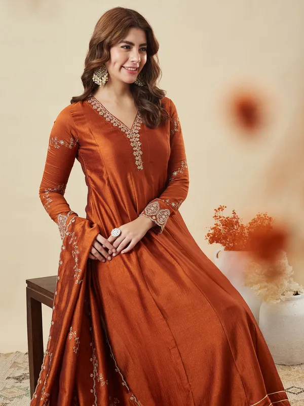 Women_Silk_Embroidered_Anarkali_Kurta_And_Pant_Set_With_Dupatta