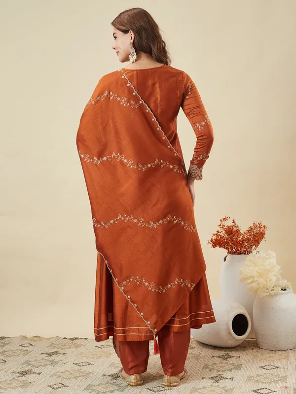 Women_Silk_Embroidered_Anarkali_Kurta_And_Pant_Set_With_Dupatta