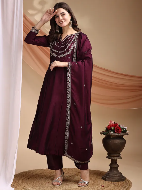 Women_Silk_Embroidered_Anarkali_Kurta_And_Pant_Set_With_Dupatta
