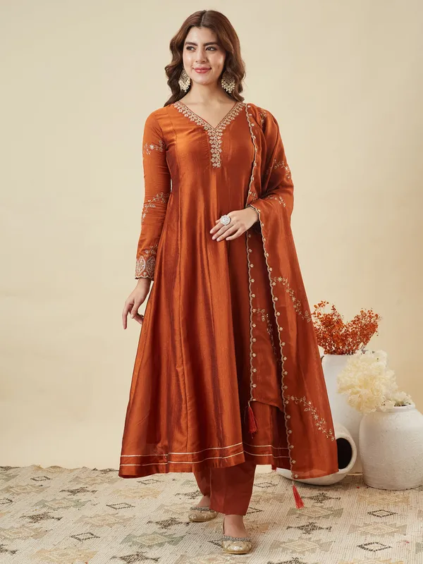 Women_Silk_Embroidered_Anarkali_Kurta_And_Pant_Set_With_Dupatta